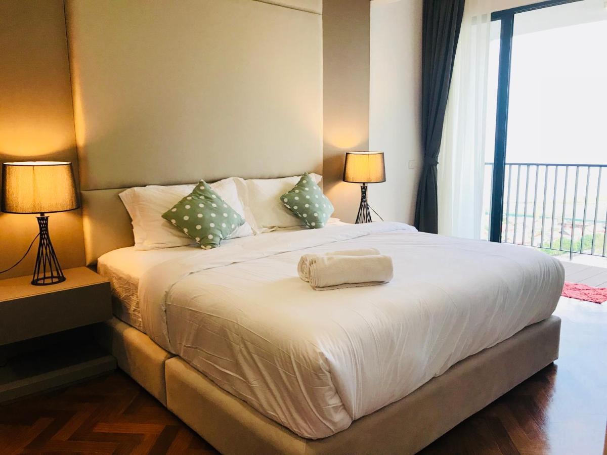 The Landmark By Katana George Town Extérieur photo